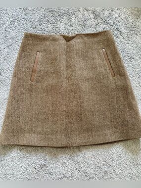 GOELIA Classic Brown Wool A-Line Skirt. Size M.